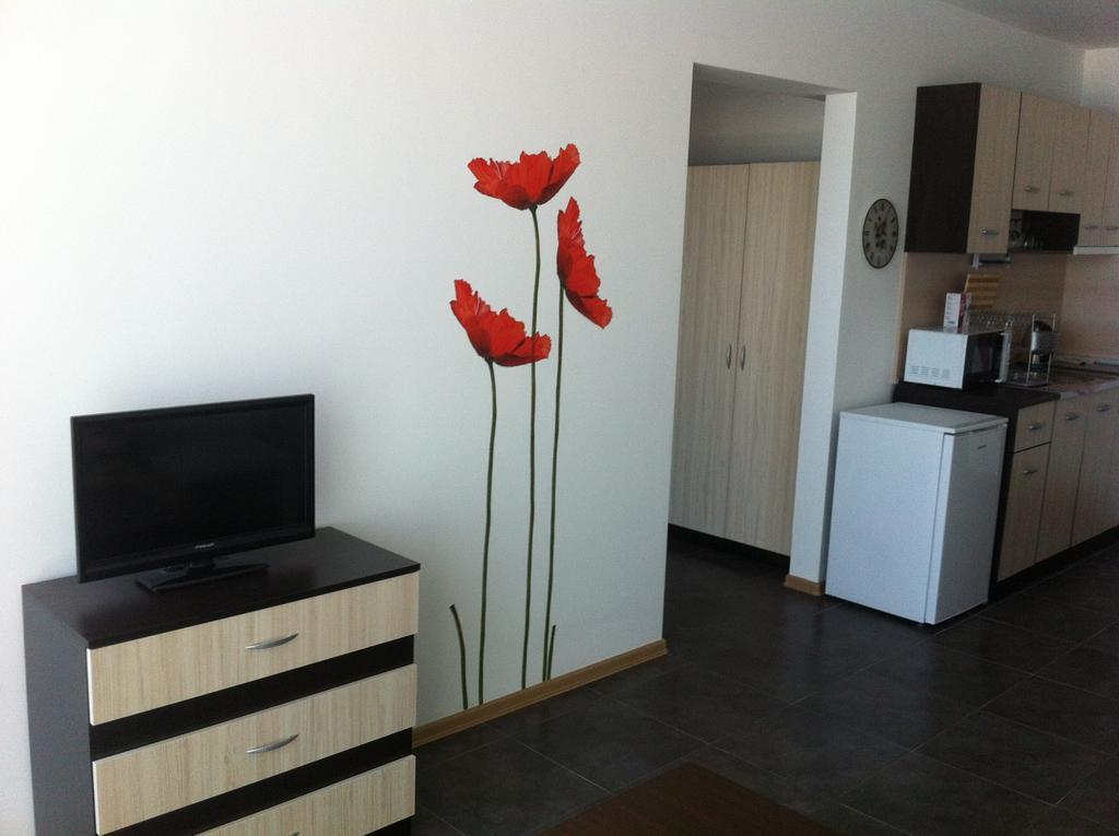 Azur Apartments ソゾポル エクステリア 写真